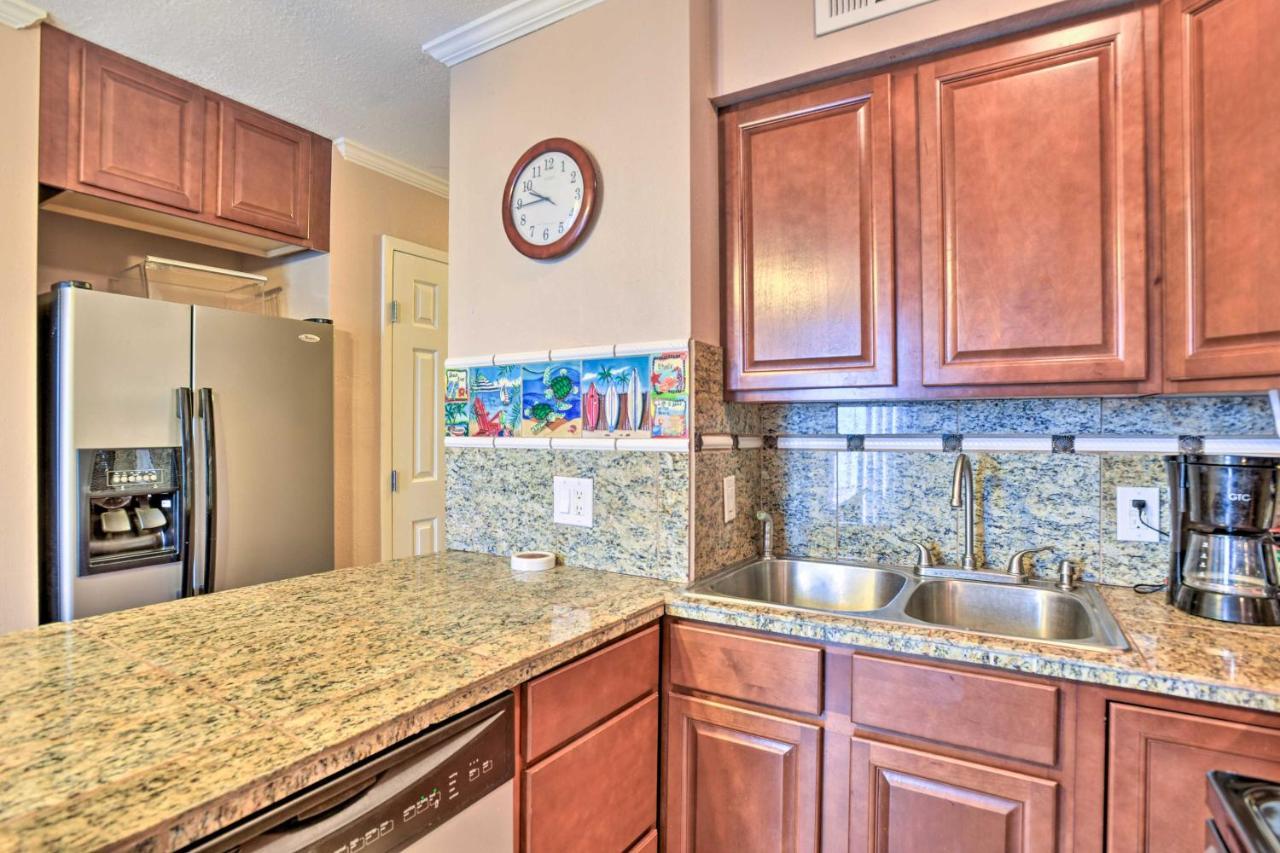 Oceanfront Corpus Christi Condo With Pool! Exterior photo