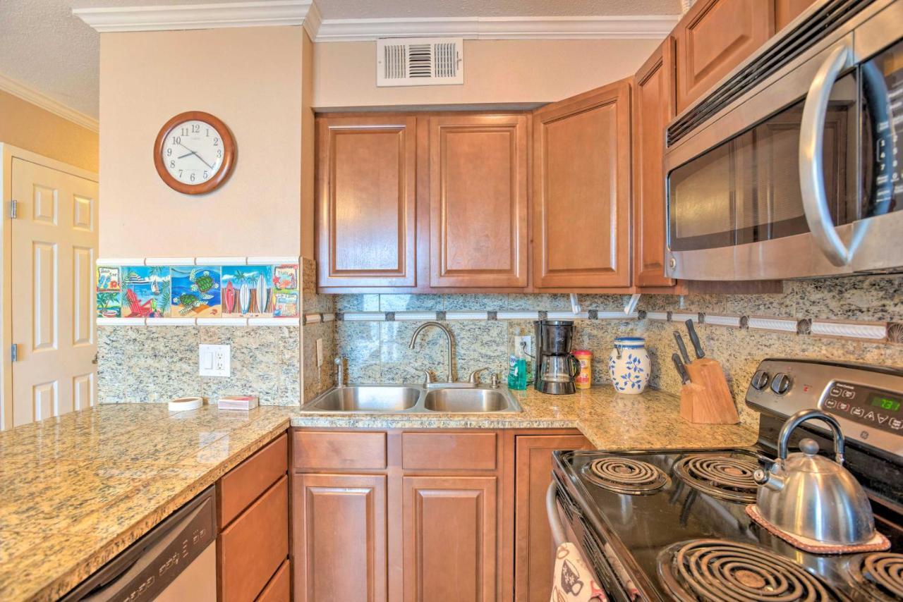 Oceanfront Corpus Christi Condo With Pool! Exterior photo